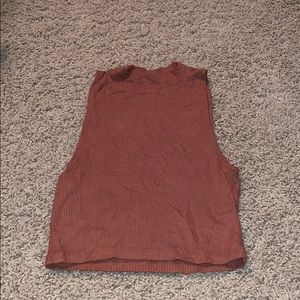 Short sleeve cropped turtleneck